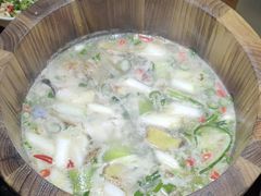 -云鱿记鱿鱼鸡·野生菌火锅(人民南路店)