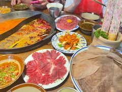 -萍姐火锅·公路夜市(武汉首店)