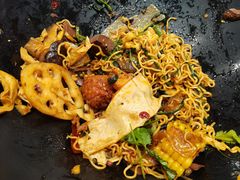 -醉人椒麻辣香锅(王府井喜悦店)