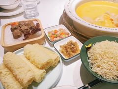 -领鲜天下·焗海鲜·花胶鸡(天目里店)