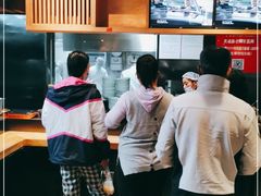 -亮亮面馆(经六路店)