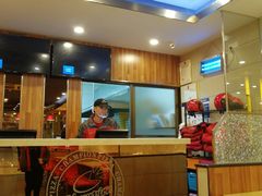 -尊宝比萨(较场口店)