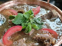 -银同牦牛肉火锅