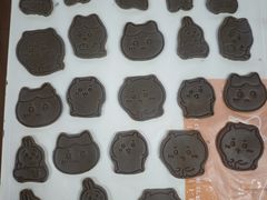 -三只小羊蛋糕DIY烘焙·拼豆·银饰(光谷店)