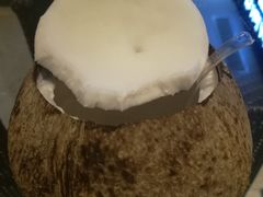 -椰爺爺·椰子冻砵仔糕