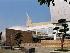 -中国地质大学逸夫博物馆
