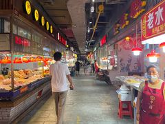 -水街美食城(泛宇邕江一品店)