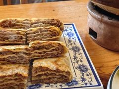 -虹海圣肉饼店家常菜馆