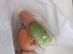 -顶东面包花园·生日蛋糕(世博店)