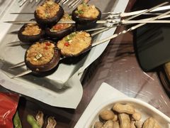 -三个大叔烤羊肉串·炭炉砂锅菜(西三旗店)