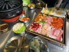 -胡悦里韩式烤肉(芝罘万达广场店)