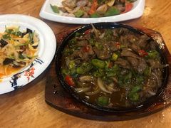 -东北农家小院(定西路店)