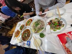 -犇逸·乐山跷脚牛肉·四川现炒(览海店)
