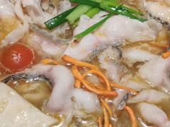 -山城外·非遗酸菜鱼(蜀都万达店)