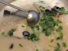 姜君千岛湖鱼头-姜君·千岛湖鱼头馆(浦东大道店)