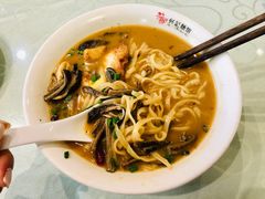 -何记面馆(龙泉山店)
