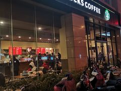 门面-星巴克(南通海安文峰大世界店)