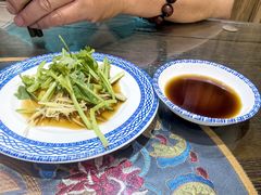 -笑来喜馄饨小笼工坊(通扬路店)