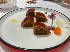 炭烧脆皮有米猪-广州酒家(中华广场店)