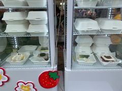-鹿里烘焙LulyBaking(东二环泰禾广场店)