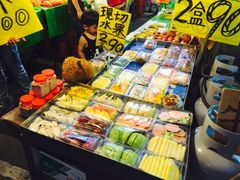 -六合夜市