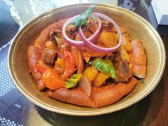西域馕包肉-楼兰新疆主题餐厅(悠方店)