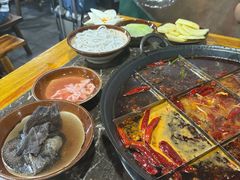 -正南齊北重庆老火锅(光华村直营店)