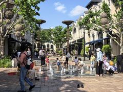 -比斯特上海购物村精品奥特莱斯