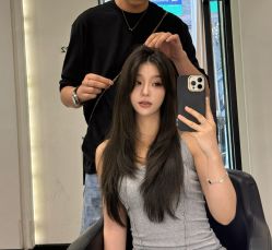 -SWANK SALON