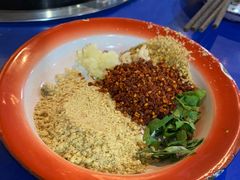-马路边边麻辣烫(世纪金源店)