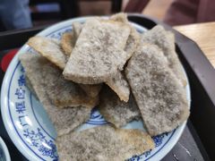 老北京炸灌肠-门框胡同百年卤煮(新街口店)