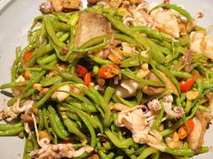 芸豆丝爆比管蛸-旺角小渔村(二马路店)