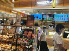 面包甜点陈列柜-山崎面包(静安久光店)
