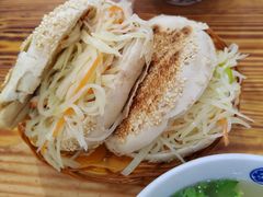烧饼夹菜-平泉二子羊汤(万树园店)