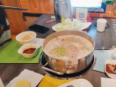 -四季喧黔味豆米火锅(万达广场店)