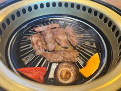 -炼火烤肉店