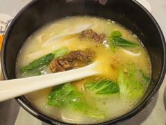 -博望坡酒楼(漕溪路店)