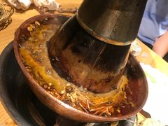 -超越炭火牛蛙火锅鸡(河东店)
