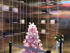 -奈雪的茶(湖滨银泰in77C区PRO店)