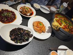 -万重锦·人文川菜馆(骡马市店)