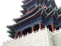 -定都峰