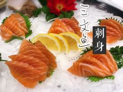 精选三文鱼刺身-老船夫婚宴婚庆会馆(延吉路店)