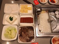 -海底捞火锅(杭州萧山宝龙广场店)