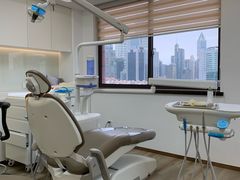 -Dr.Z dental仁康种植矫正中心
