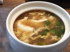 酸辣乌鱼蛋海参子汤-将相和·海鲜蒸饺大连菜