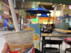 -瑞幸咖啡(东方广场中庭店)