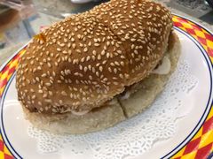 澳门猪扒包-新辉港式茶餐厅(北栅店)