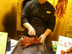 -东方红海鲜百汇(国际大厦店)