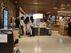 -茑屋书店(天目里店)