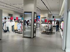 -ZARA(红谷滩万达店)